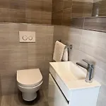 Ana * Baška Voda