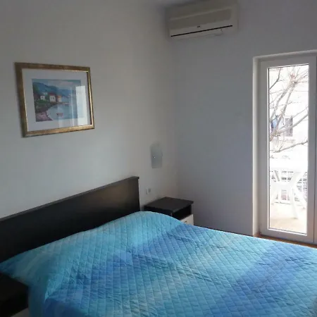 Ana Apartment