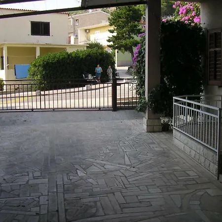 Ana Apartmán Baška Voda